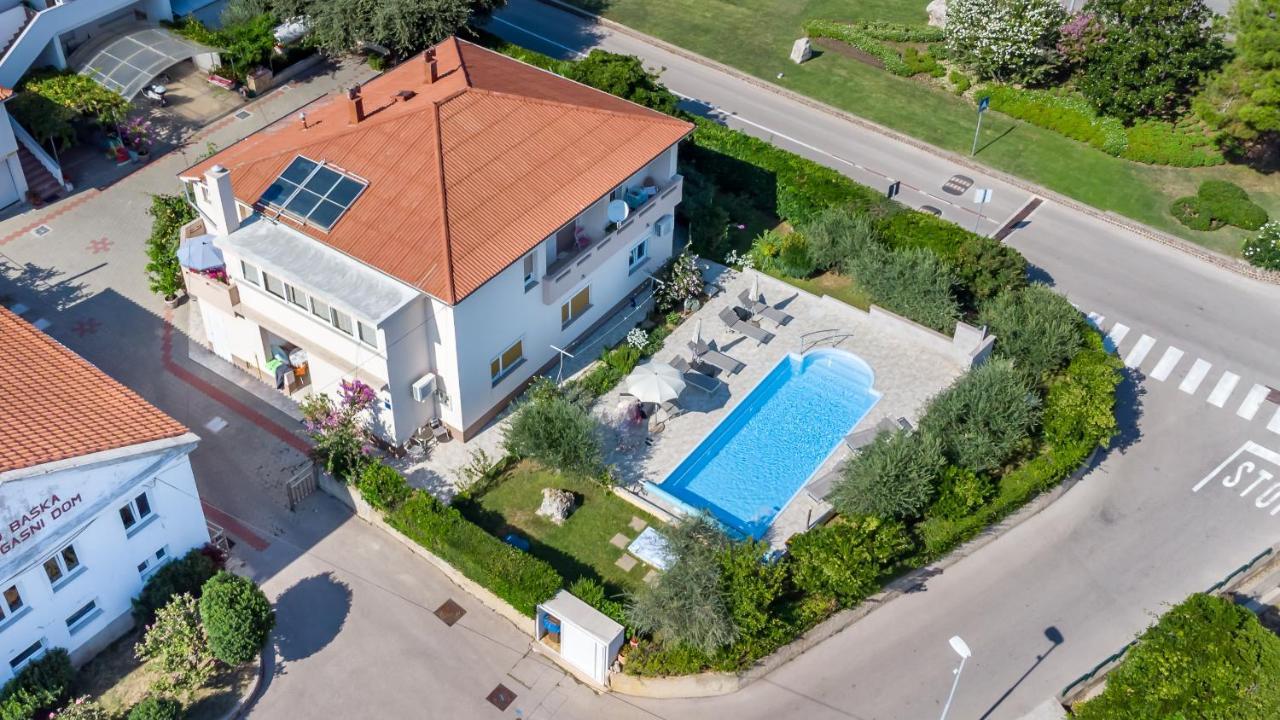 Meri Baška Dış mekan fotoğraf